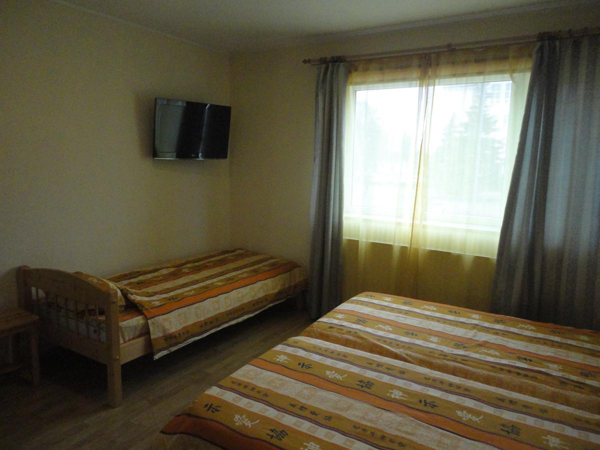 Anette House Hostel Parnu Exterior photo